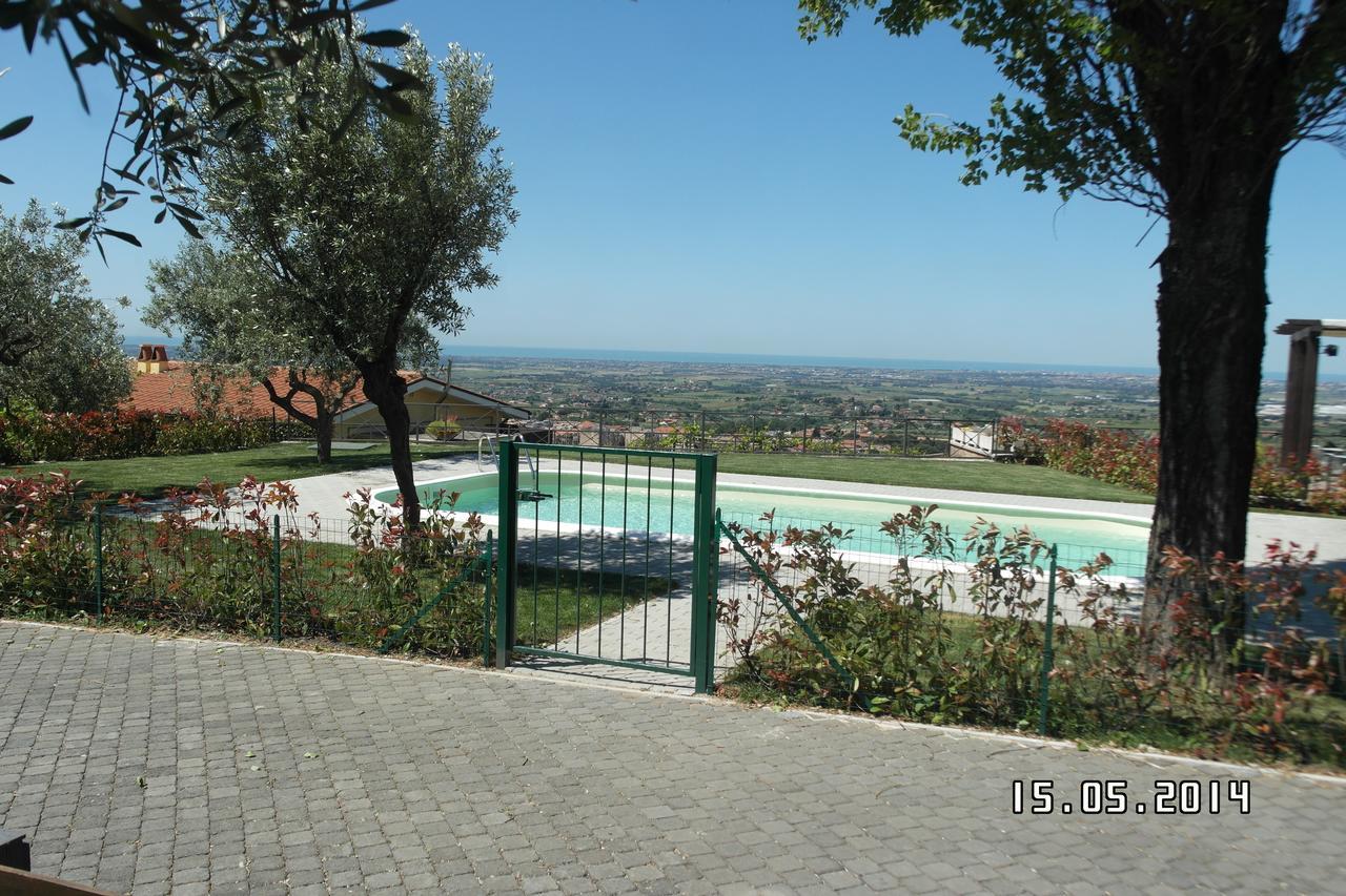 Agriturismo La Vite E Gli Ulivi Villa Ariccia Exterior photo